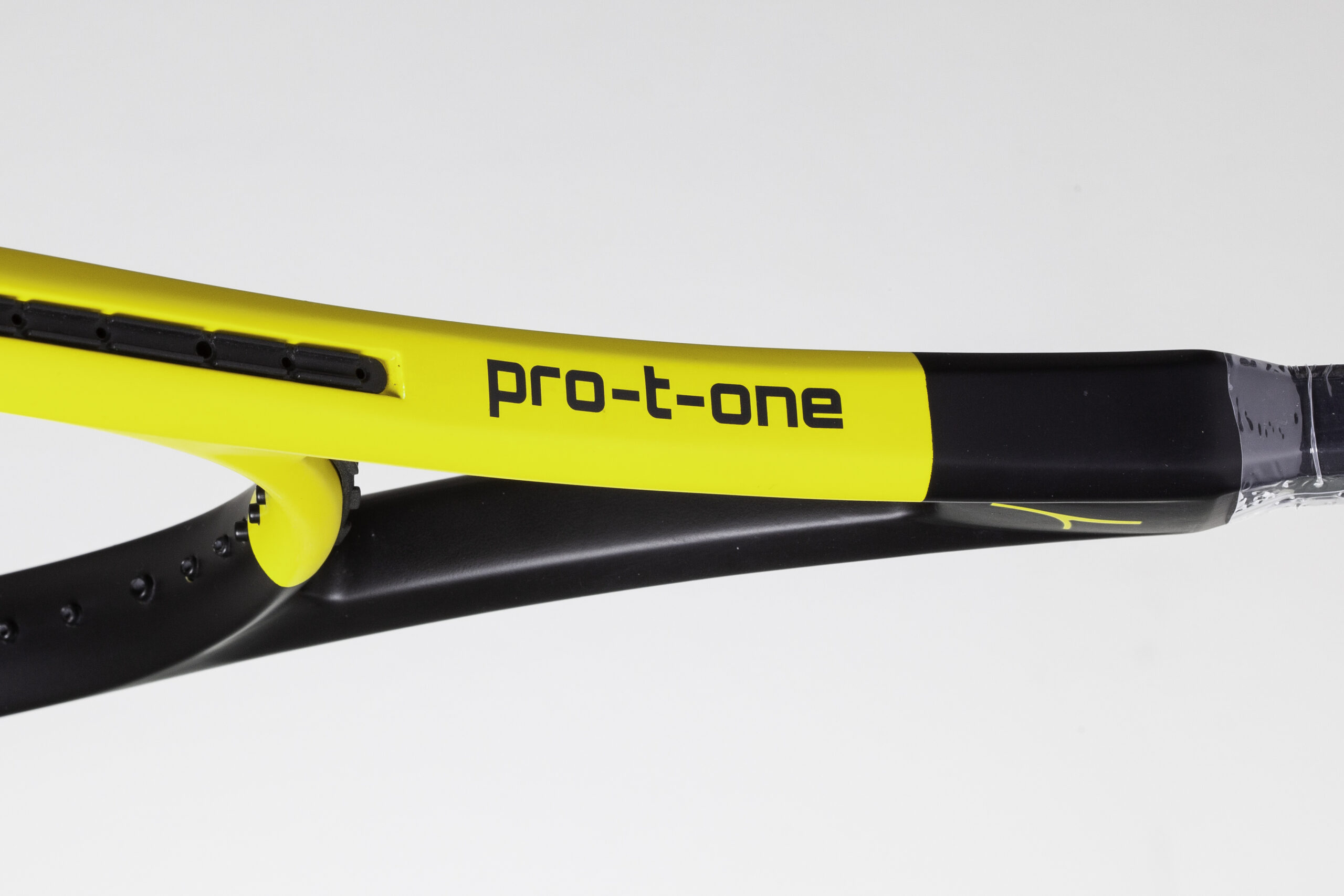 YPF project custom 100 H: una new entry tutta personalizzabile. La nostra prova